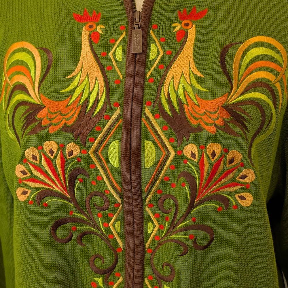 Bob Mackie Green Cardigan with Rooster Design - Picture 4 of 6